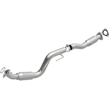 Load image into Gallery viewer, MagnaFlow Exhaust Products 5582534 California CARB Direct-Fit Catalytic Converter for Select Chevrolet Express 2500, Chevrolet Express 3500, GMC Savana 2500, GMC Savana