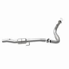 Load image into Gallery viewer, MagnaFlow Exhaust Products 447269 California CARB Direct-Fit Catalytic Converter for Select Chevrolet Silverado HD, Chevrolet Silverado HD, Chevrolet Suburban 2500, GMC Sierra