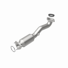 Load image into Gallery viewer, MagnaFlow Exhaust Products 5571783 California CARB Direct-Fit Catalytic Converter for Select Honda CR-V