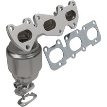 Load image into Gallery viewer, MagnaFlow Exhaust Products 52743 OEM Grade Manifold Catalytic Converter for Select Hyundai Santa Fe, Kia Sorento