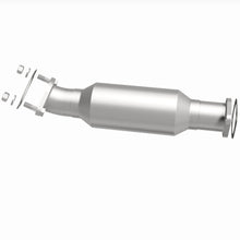 Load image into Gallery viewer, MagnaFlow Exhaust Products 5592426 California CARB Direct-Fit Catalytic Converter for Select Hyundai Santa Fe