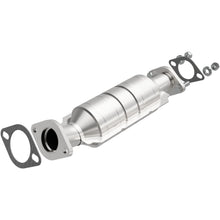Load image into Gallery viewer, MagnaFlow Exhaust Products 24266 HM Grade Direct-Fit Catalytic Converter for Select Hyundai Elantra, Kia Soul