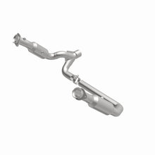 Load image into Gallery viewer, MagnaFlow Exhaust Products 5551665 California CARB Direct-Fit Catalytic Converter for Select Dodge Ram 1500, Ram