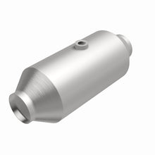 Load image into Gallery viewer, MagnaFlow Exhaust Products 51366 OEM Grade Universal Catalytic Converter for Select Cadillac Escalade, Cadillac Escalade ESV, Chevrolet Silverado 1500, Chevrolet Silverado LTD, Chevrolet Suburban, Chevrolet Tahoe, Ford E-250, Ford E-350 Super Duty, Ford