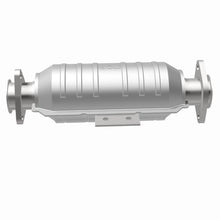 Load image into Gallery viewer, MagnaFlow Exhaust Products 23876 HM Grade Direct-Fit Catalytic Converter for Select Hyundai Elantra, Hyundai Tiburon, Kia Sportage
