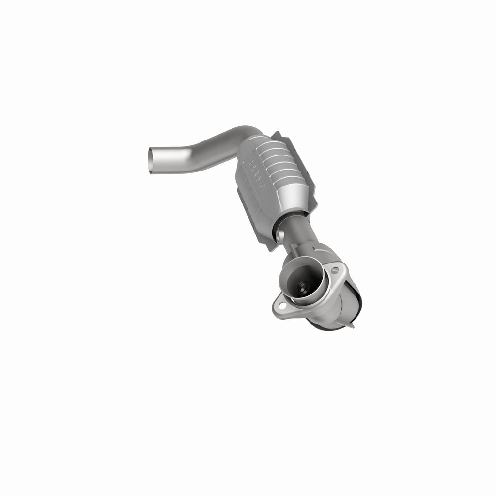 MagnaFlow Exhaust Products 49705 OEM Grade Direct-Fit Catalytic Converter for Select Ford F-150, Lincoln Mark LT