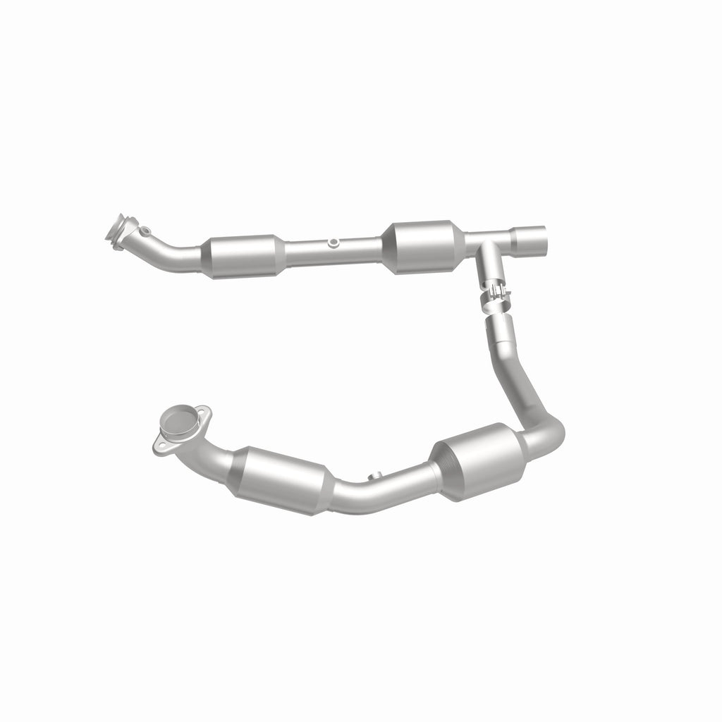 MagnaFlow Exhaust Products 5582439 California CARB Direct-Fit Catalytic Converter for Select Ford E-150, Ford E-250, Ford E-350 Super Duty