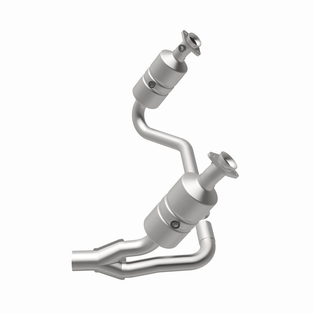 MagnaFlow Exhaust Products 49849 OEM Grade Direct-Fit Catalytic Converter for Select Dodge Dakota, Mitsubishi Raider