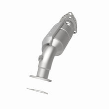 Load image into Gallery viewer, MagnaFlow Exhaust Products 51644 OEM Grade Direct-Fit Catalytic Converter for Select Audi A4, Audi A4 Quattro, Volkswagen Passat