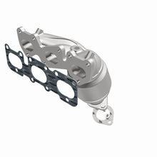 Load image into Gallery viewer, MagnaFlow Exhaust Products 52783 OEM Grade Manifold Catalytic Converter for Select Kia Sedona