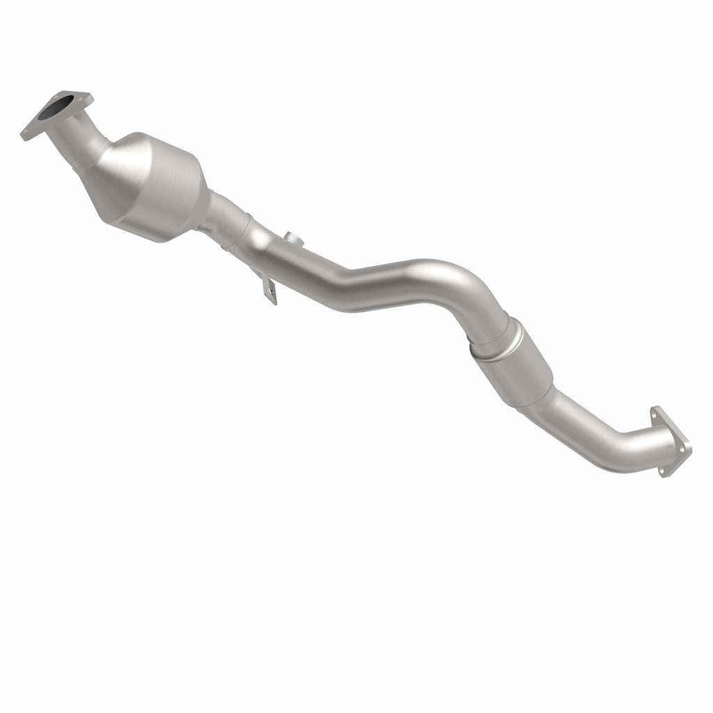 MagnaFlow Exhaust Products 5481943 California CARB Direct-Fit Catalytic Converter for Select Audi Q7, Volkswagen Touareg
