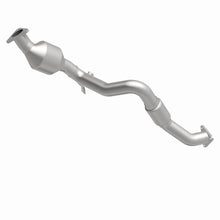 Load image into Gallery viewer, MagnaFlow Exhaust Products 5481943 California CARB Direct-Fit Catalytic Converter for Select Audi Q7, Volkswagen Touareg
