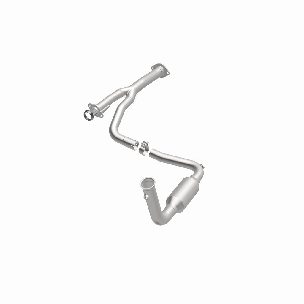 MagnaFlow Exhaust Products 4551582 California CARB Direct-Fit Catalytic Converter for Select Jeep Liberty