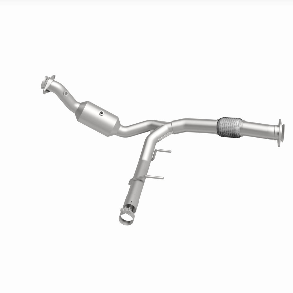 MagnaFlow Exhaust Products 280219 OEM Grade Direct-Fit Catalytic Converter for Select Ford Expedition, Lincoln Navigator