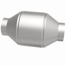 Load image into Gallery viewer, MagnaFlow Exhaust Products 51656 OEM Grade Universal Catalytic Converter for Select Acura MDX, Acura RDX, Acura RLX, Acura TL, Acura TSX, Acura ZDX, Audi A3, Audi Q7, Cadillac CT6, Cadillac Escalade, Cadillac Escalade ESV, Cadillac Escalade EXT,