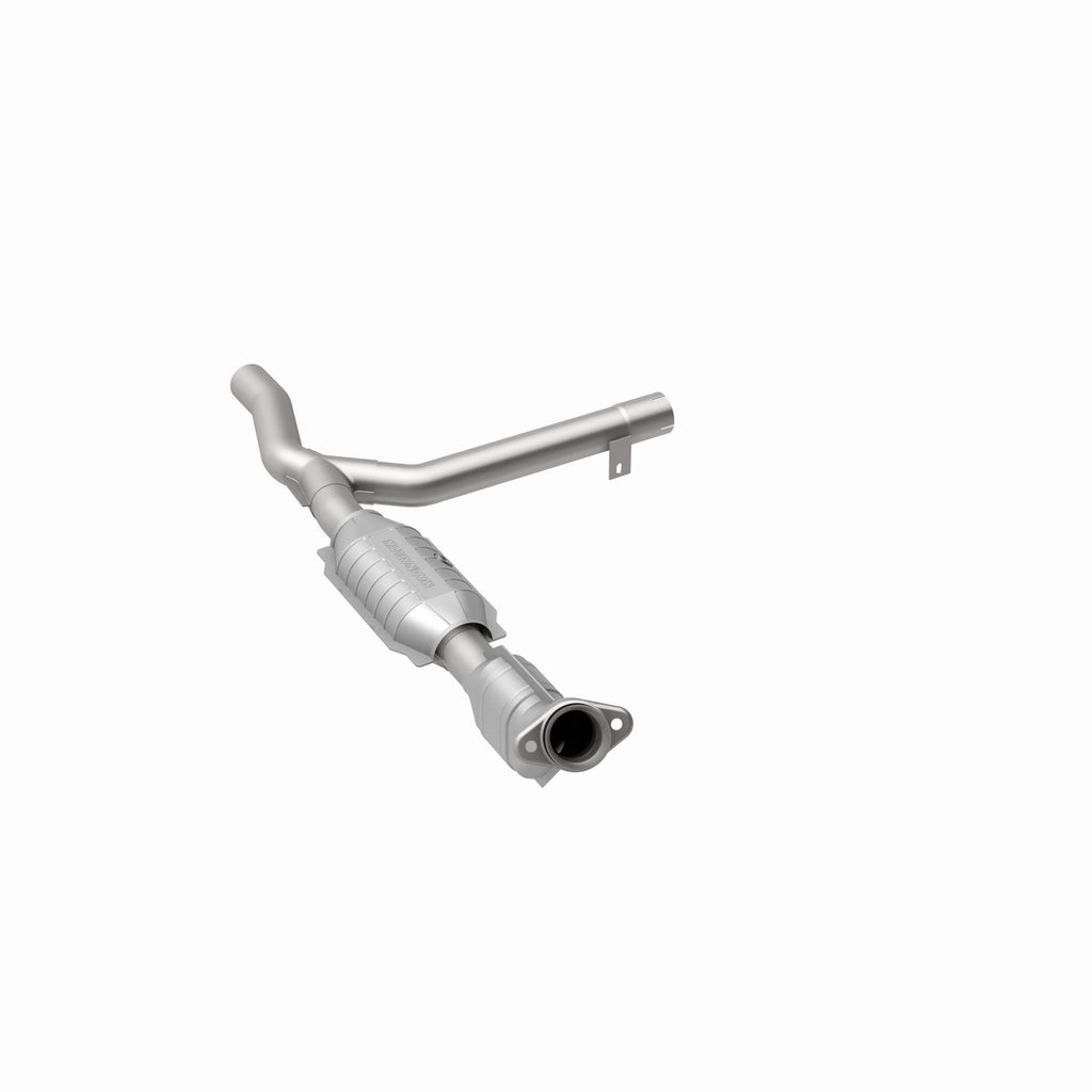 MagnaFlow Exhaust Products 93153 HM Grade Direct-Fit Catalytic Converter for Select Ford Expedition, Ford F-150, Ford F-150 Heritage