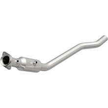 Load image into Gallery viewer, MagnaFlow Exhaust Products 5551739 California CARB Direct-Fit Catalytic Converter for Select Dodge Durango, Jeep Grand Cherokee