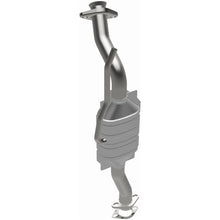 Load image into Gallery viewer, MagnaFlow Exhaust Products 93368 Standard Grade Direct-Fit Catalytic Converter for Select Ford Country Squire, Ford LTD, Ford LTD Crown Victoria, Lincoln Town Car, Mercury Grand Marquis