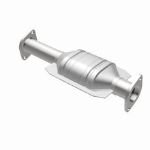 Load image into Gallery viewer, MagnaFlow Exhaust Products 23877 HM Grade Direct-Fit Catalytic Converter for Select Hyundai Sonata