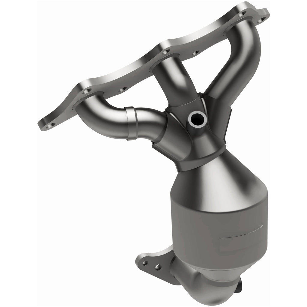 MagnaFlow Exhaust Products 49348 OEM Grade Manifold Catalytic Converter for Select Mitsubishi Eclipse, Mitsubishi Endeavor, Mitsubishi Galant