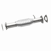 Load image into Gallery viewer, MagnaFlow Exhaust Products 93484 HM Grade Direct-Fit Catalytic Converter for Select Chevrolet S10, GMC Sonoma, Isuzu Hombre