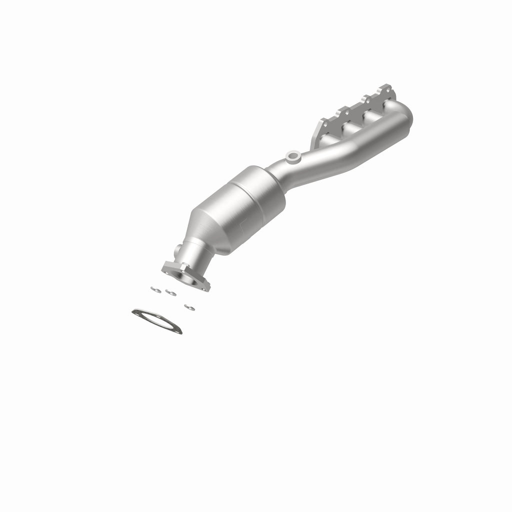 MagnaFlow Exhaust Products 51213 OEM Grade Manifold Catalytic Converter for Select Volkswagen Passat