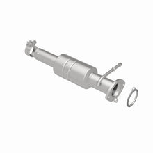 Load image into Gallery viewer, MagnaFlow Exhaust Products 52207 OEM Grade Direct-Fit Catalytic Converter for Select Toyota Highlander