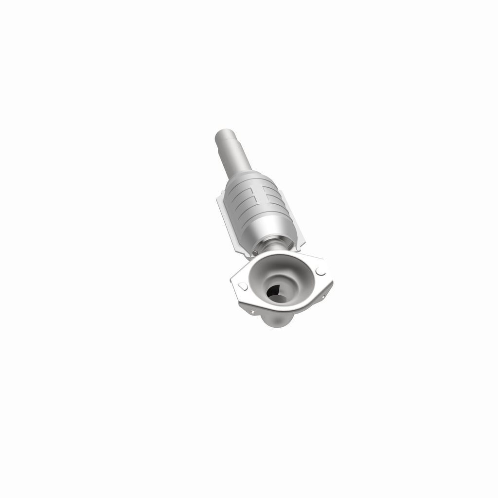 MagnaFlow Exhaust Products 22923 Standard Grade Direct-Fit Catalytic Converter for Select Volkswagen Golf, Volkswagen Jetta