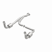 Load image into Gallery viewer, MagnaFlow Exhaust Products 5451186 California CARB Direct-Fit Catalytic Converter for Select Jeep Liberty