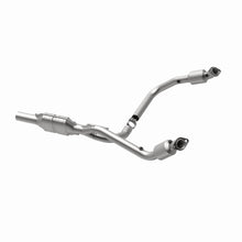 Load image into Gallery viewer, MagnaFlow Exhaust Products 447233 California CARB Direct-Fit Catalytic Converter for Select Dodge Ram 1500, Dodge Ram 2500, Dodge Ram