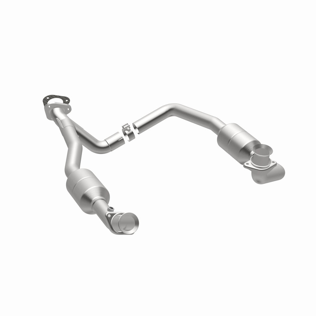 MagnaFlow Exhaust Products 4583378 California CARB Direct-Fit Catalytic Converter for Select Ford E-150, Ford E-150 Club Wagon, Ford E-250, Ford E-350 Club Wagon, Ford E-350 Super Duty