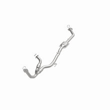 Load image into Gallery viewer, MagnaFlow Exhaust Products 23751 HM Grade Direct-Fit Catalytic Converter for Select Toyota Sienna