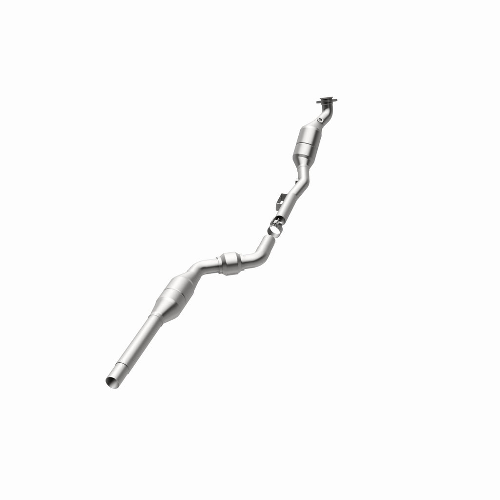MagnaFlow Exhaust Products 51823 OEM Grade Direct-Fit Catalytic Converter for Select Mercedes-Benz E320