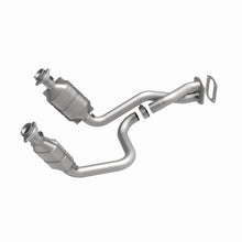 Load image into Gallery viewer, MagnaFlow Exhaust Products 49911 OEM Grade Direct-Fit Catalytic Converter for Select Ford F-250 Super Duty, Ford F-350 Super Duty, Ford F-450 Super Duty, Ford F-550 Super Duty