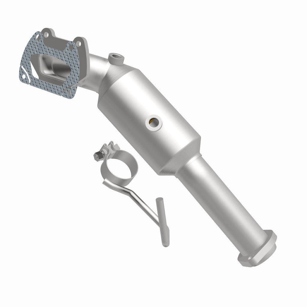 MagnaFlow Exhaust Products 21-030 OEM Grade Direct-Fit Catalytic Converter for Select Jeep Gladiator, Jeep Wrangler, Jeep Wrangler JK