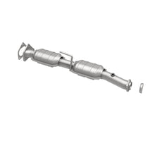 Load image into Gallery viewer, MagnaFlow Exhaust Products 447235 California CARB Direct-Fit Catalytic Converter for Select Ford Ranger, Mazda B3000, Mazda B4000