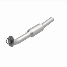 Load image into Gallery viewer, MagnaFlow Exhaust Products 5592559 California CARB Direct-Fit Catalytic Converter for Select Toyota RAV4