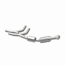 Load image into Gallery viewer, MagnaFlow Exhaust Products 24308 HM Grade Direct-Fit Catalytic Converter for Select Ford E-150, Ford E-150 Club Wagon, Ford E-250