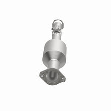 Load image into Gallery viewer, MagnaFlow Exhaust Products 6571924 California CARB Direct-Fit Catalytic Converter for Select Hyundai Accent, Kia Rio