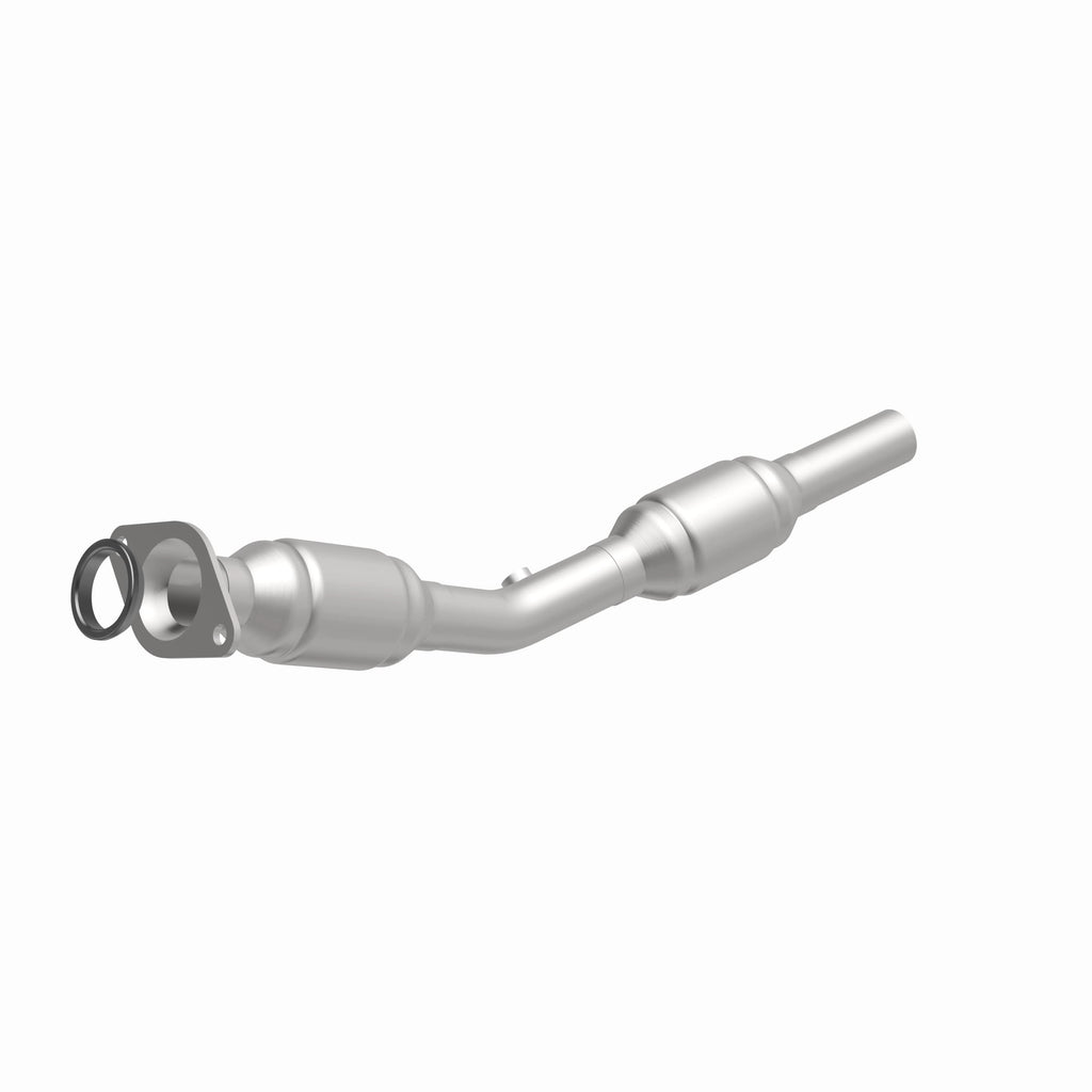 MagnaFlow Exhaust Products 49461 OEM Grade Direct-Fit Catalytic Converter for Select Pontiac Vibe, Toyota Corolla, Toyota Matrix