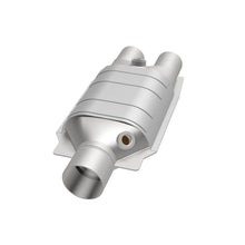 Load image into Gallery viewer, MagnaFlow Exhaust Products 51067 OEM Grade Universal Catalytic Converter for Select Dodge B1500, Dodge B2500, Dodge B3500, Dodge Ram Van, Dodge Ram Van, Dodge Ram Van