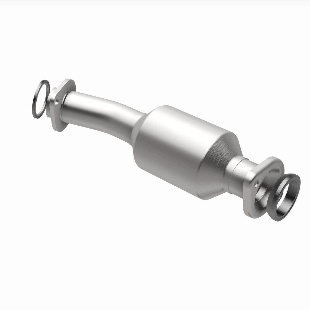 MagnaFlow Exhaust Products 280095 OEM Grade Direct-Fit Catalytic Converter for Select Toyota Sienna