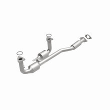 Load image into Gallery viewer, MagnaFlow Exhaust Products 27503 HM Grade Direct-Fit Catalytic Converter for Select INFINITI I30, Nissan Maxima