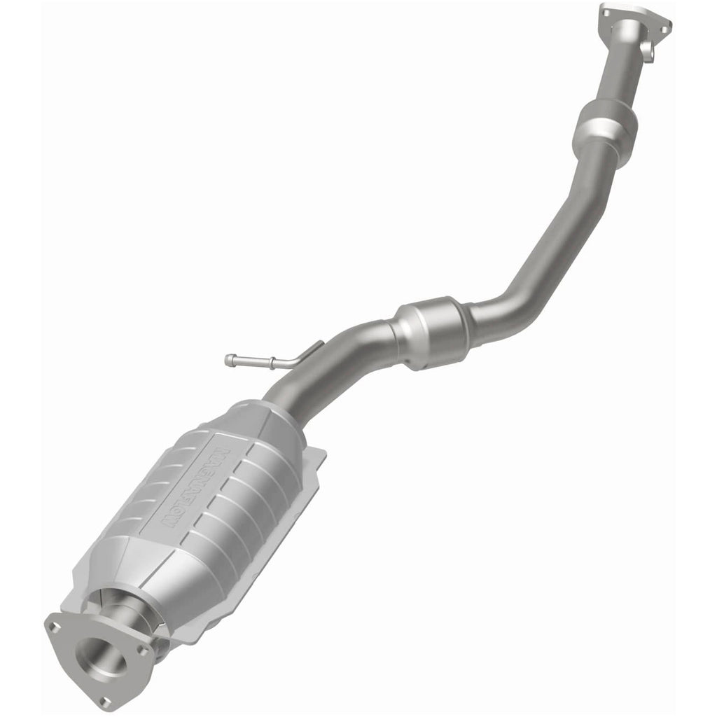 MagnaFlow Exhaust Products 49547 OEM Grade Direct-Fit Catalytic Converter for Select Daewoo Lanos