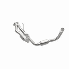 Load image into Gallery viewer, MagnaFlow Exhaust Products 24473 HM Grade Direct-Fit Catalytic Converter for Select Jeep Commander, Jeep Grand Cherokee