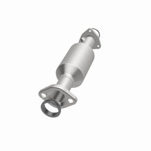 Load image into Gallery viewer, MagnaFlow Exhaust Products 3391401 California CARB Direct-Fit Catalytic Converter for Select Honda Odyssey