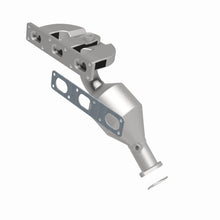 Load image into Gallery viewer, MagnaFlow Exhaust Products 452176 California CARB Manifold Catalytic Converter for Select BMW 323Ci, BMW 323i, BMW 328Ci, BMW 328i, BMW Z3