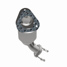 Load image into Gallery viewer, MagnaFlow Exhaust Products 52942 OEM Grade Direct-Fit Catalytic Converter for Select Ford Explorer, Ford Flex, Ford Police Interceptor Sedan, Ford Police Interceptor Utility, Ford Taurus, Lincoln MKS, Lincoln MKT