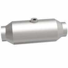 Load image into Gallery viewer, MagnaFlow Exhaust Products 5551356 California CARB Universal Catalytic Converter for Select Chrysler Aspen, Chrysler Town &amp; Country, Dodge Durango, Dodge Grand Caravan, Dodge Nitro, Dodge Ram 1500, Dodge Ram 2500, Ford E-150, Ford E-250, Ford E-350 Super