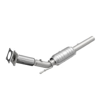 Load image into Gallery viewer, MagnaFlow Exhaust Products 24333 HM Grade Direct-Fit Catalytic Converter for Select Volkswagen Beetle